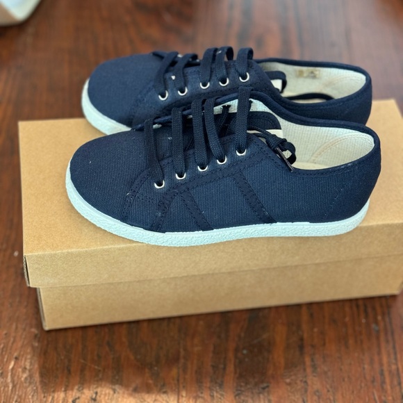 Kiku canvas sneakers navy. Size 32 - Picture 2 of 5
